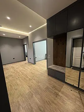 Kirayə verilir 3 otaqlı mənzil 140 m²