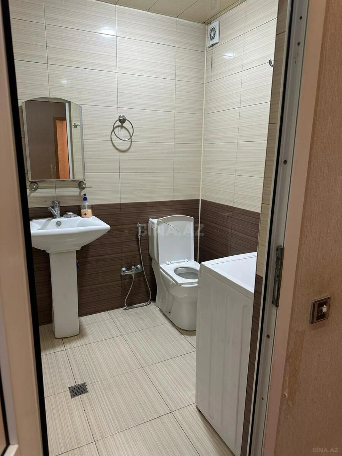 Kirayə verilir 3 otaqlı mənzil 85 m²