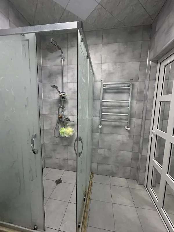 Kirayə verilir 3 otaqlı mənzil 84 m²