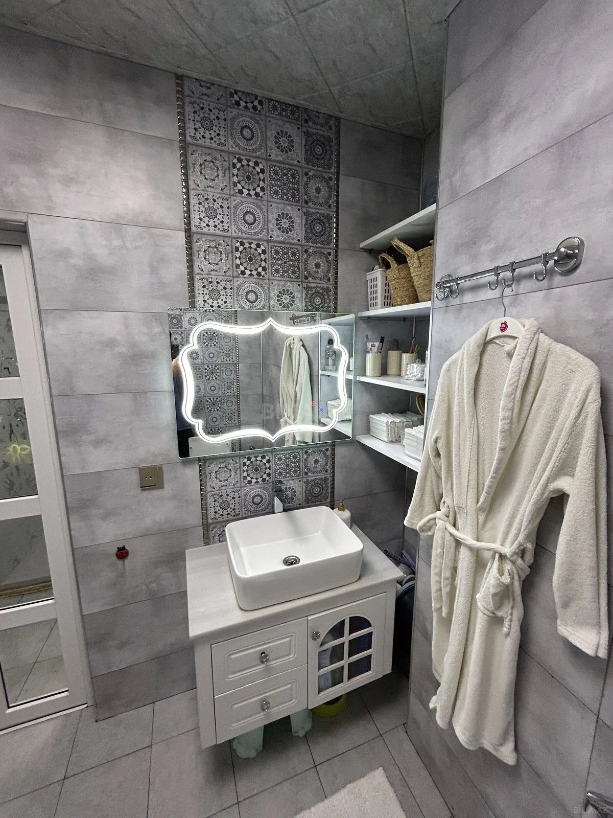 Kirayə verilir 3 otaqlı mənzil 84 m²