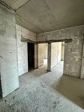 Satılır 3 otaqlı mənzil 147.5 m²