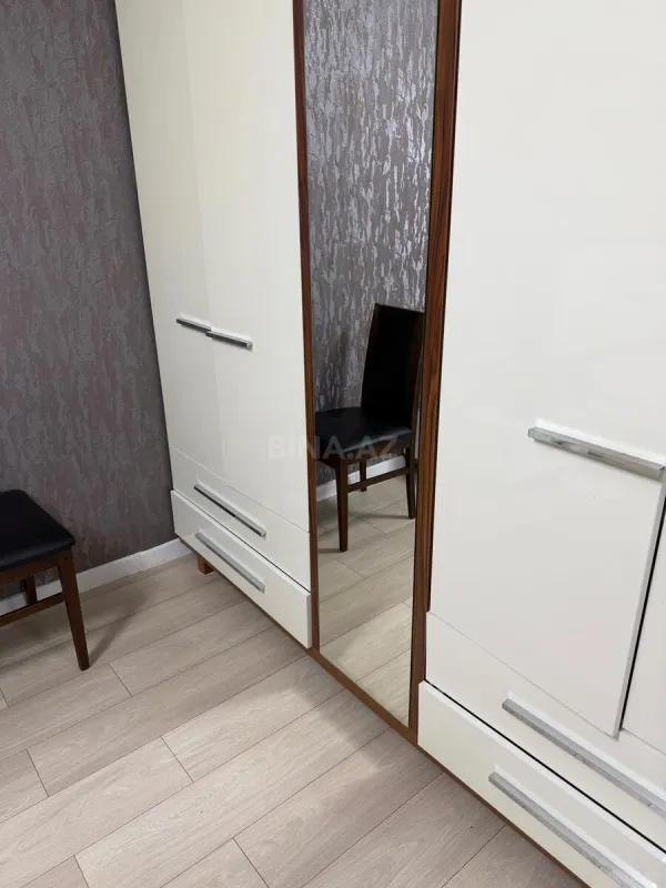 Kirayə verilir 3 otaqlı mənzil 92 m²