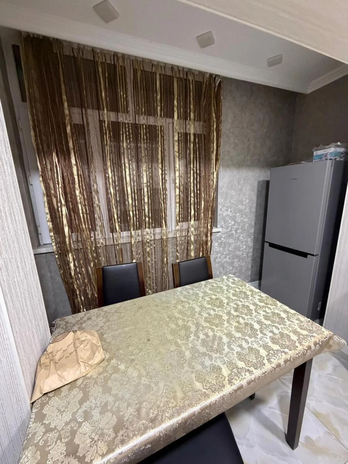 Kirayə verilir 3 otaqlı mənzil 92 m²