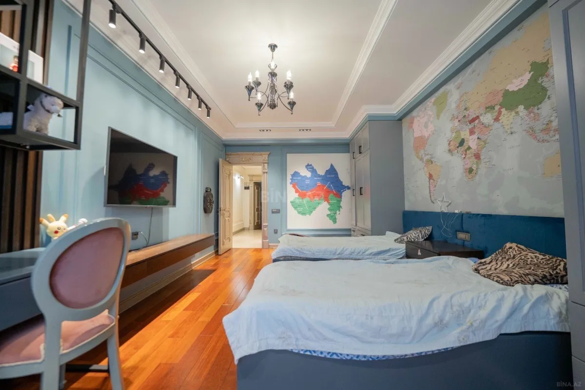 Satılır 3 otaqlı mənzil 159 m²