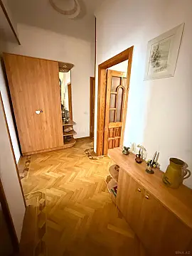 Satılır 4 otaqlı mənzil 154 m²