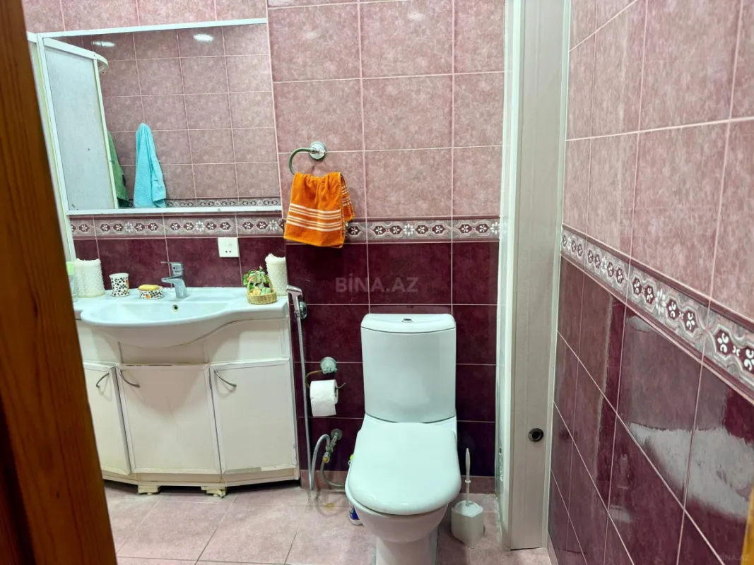Satılır 4 otaqlı mənzil 154 m²