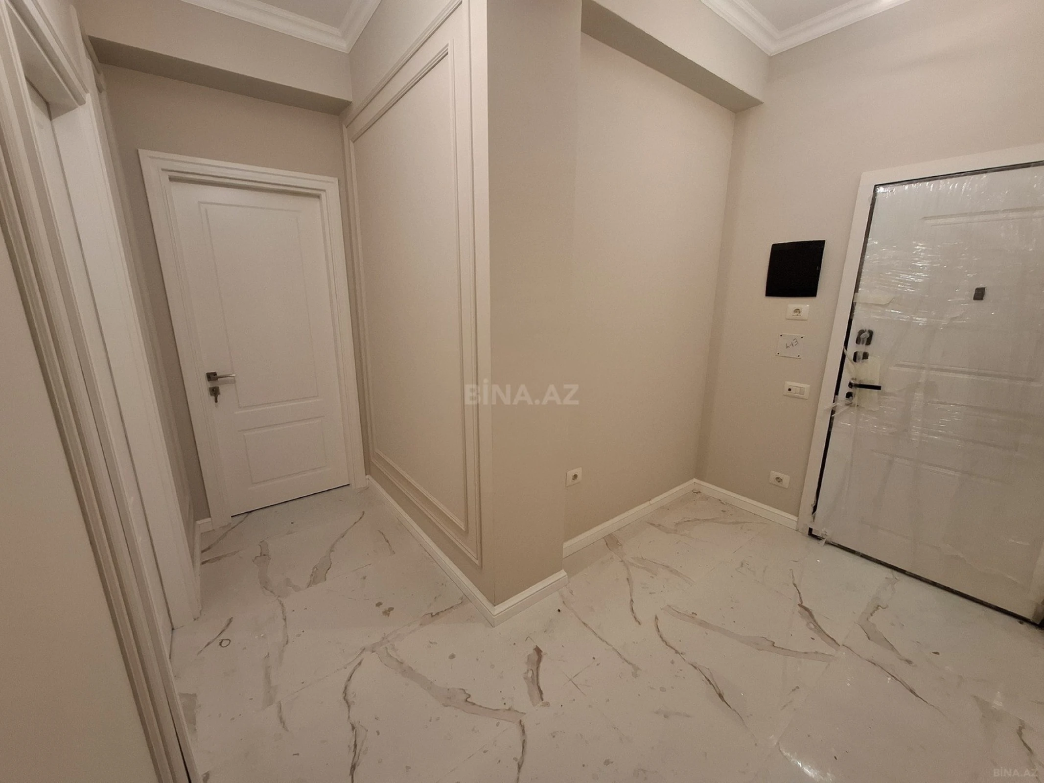Satılır 2 otaqlı mənzil 60 m²
