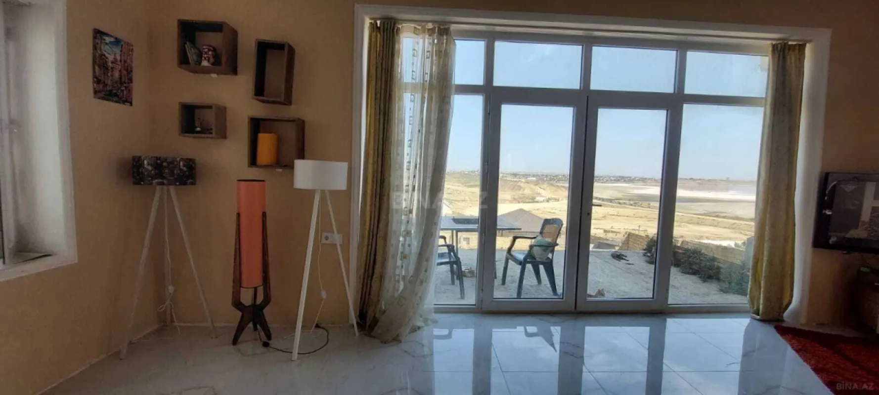 Satılır 4 otaqlı həyət evi 180 m²