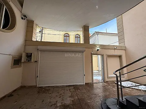 Satılır 5 otaqlı həyət evi 250 m² — Bakı, Yasamal qəs. 5 otaq 250.00 m²