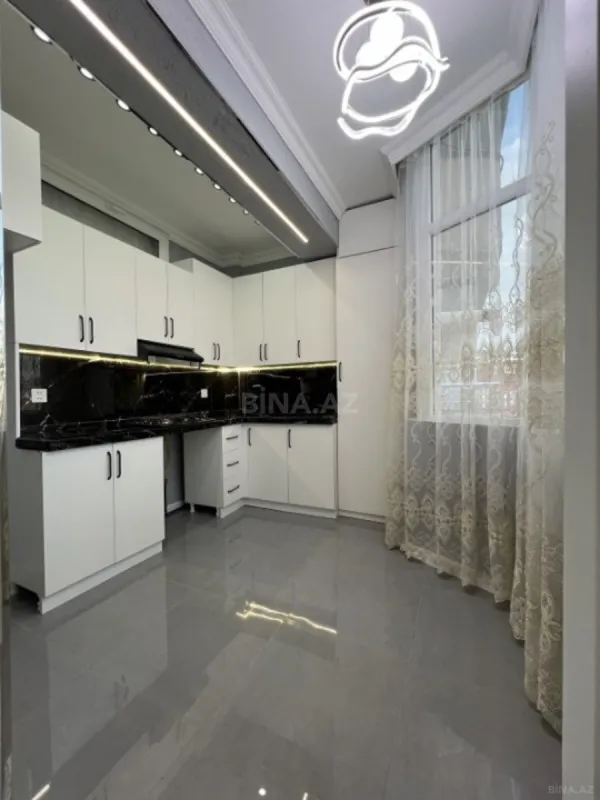 Satılır 2 otaqlı mənzil 65 m²
