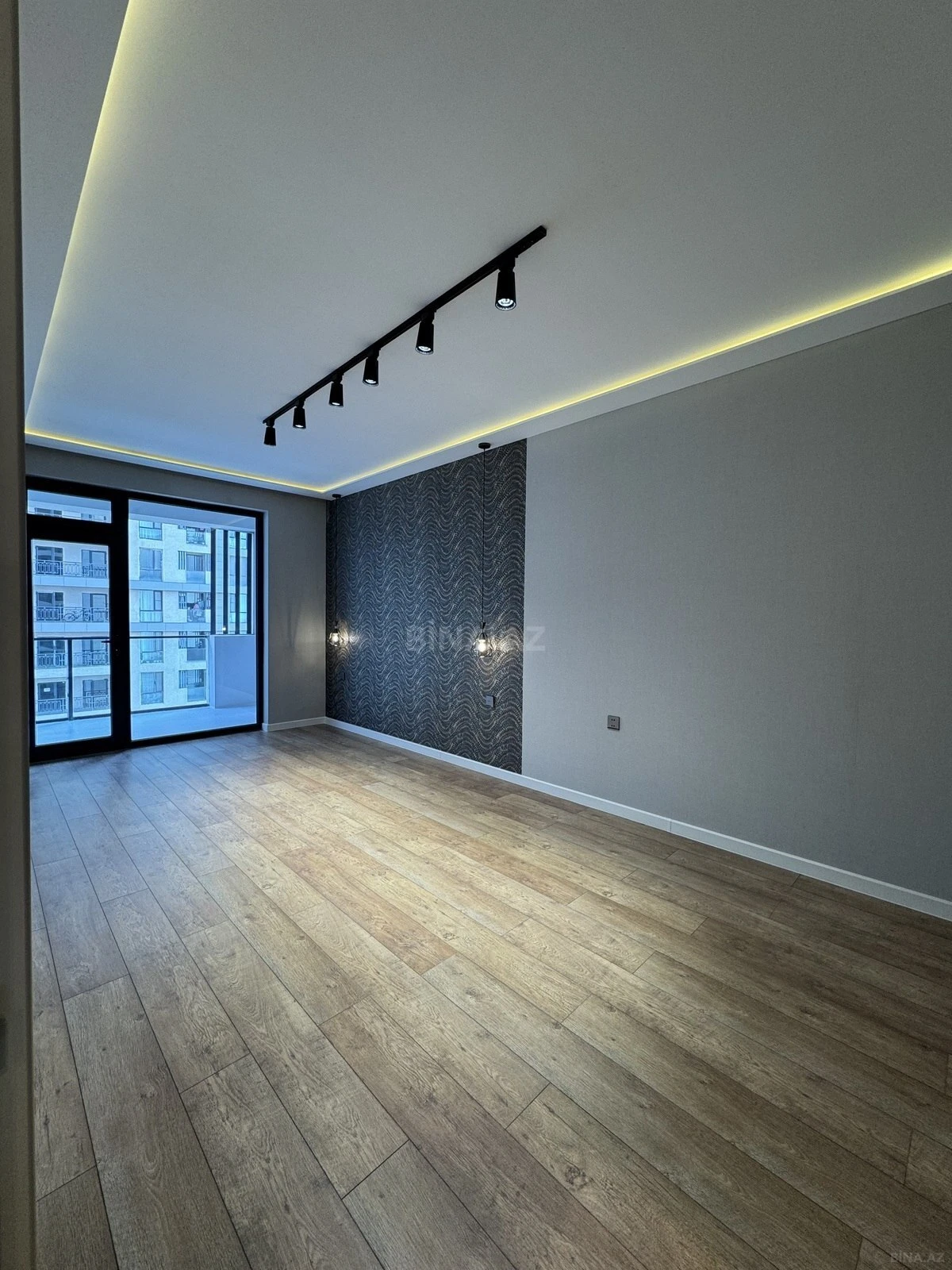 Satılır 3 otaqlı mənzil 100 m²