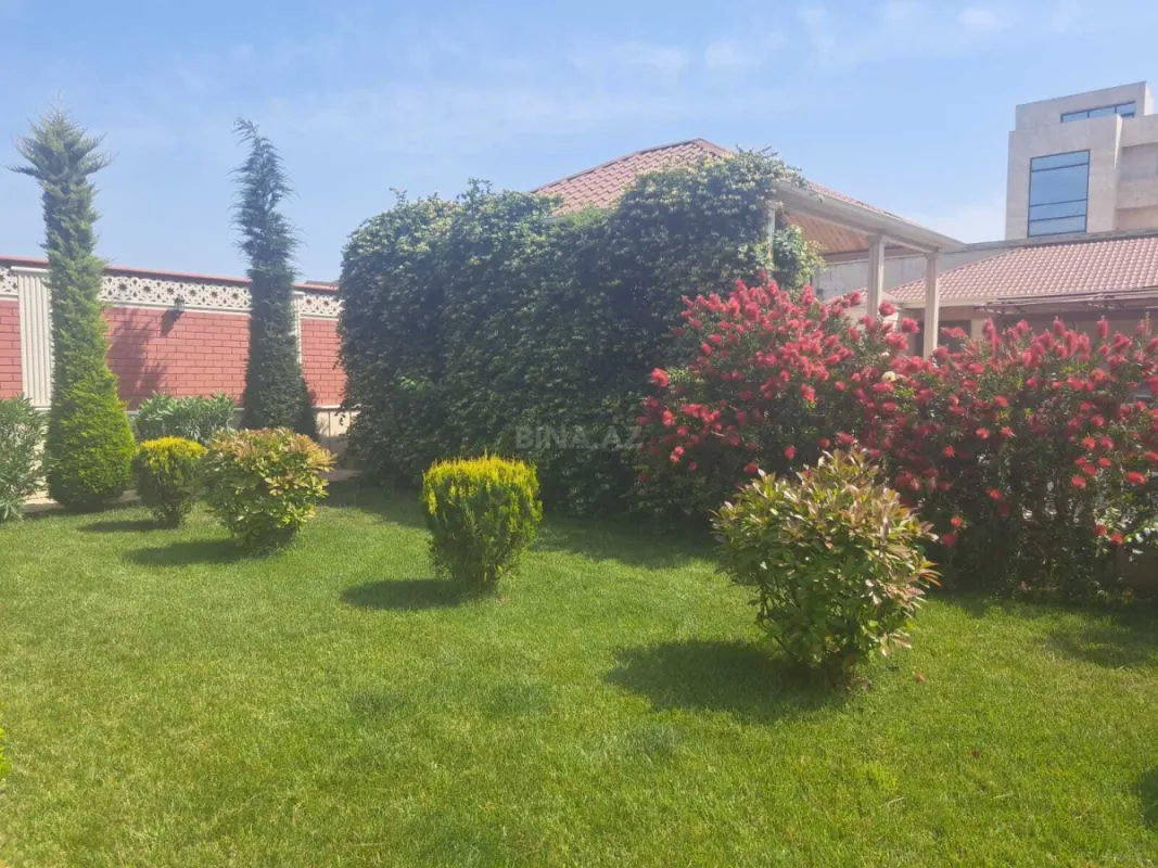 Satılır 6 otaqlı həyət evi 410 m²
