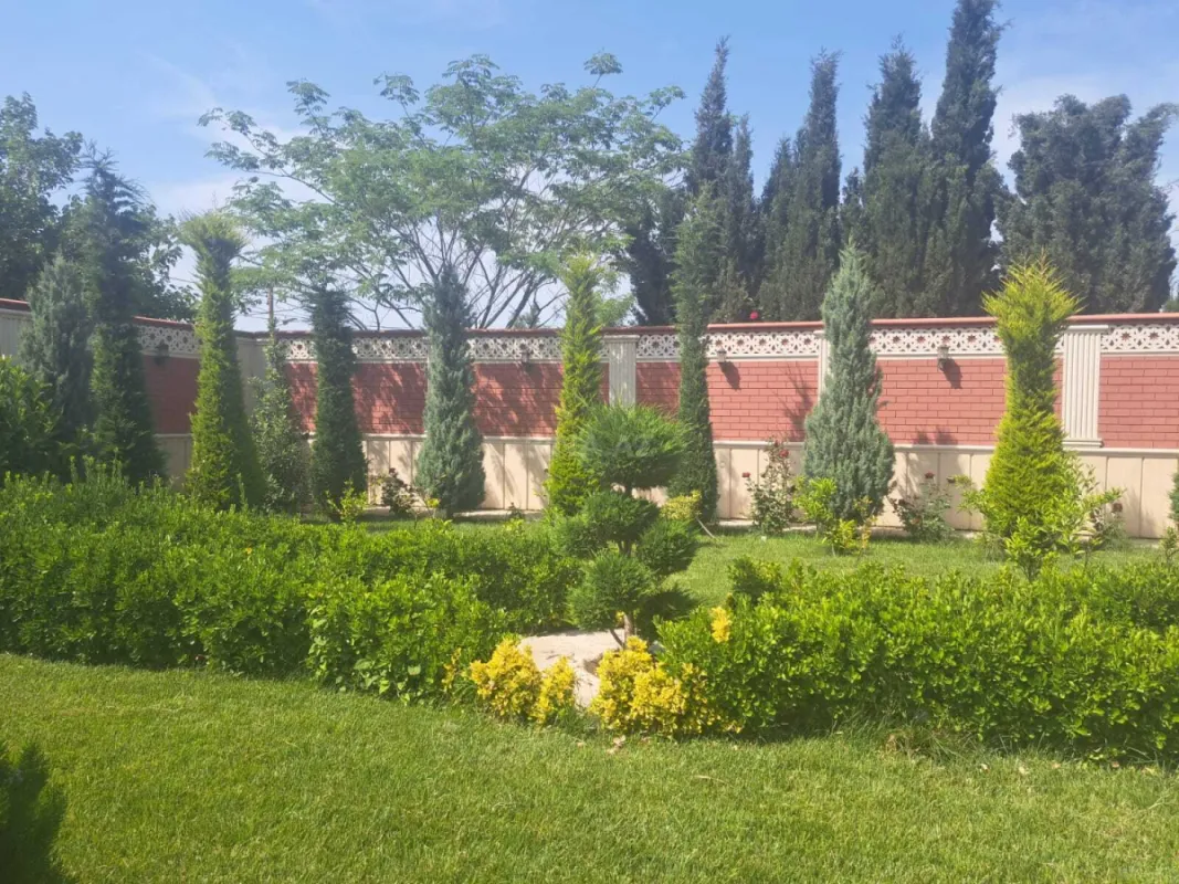 Satılır 6 otaqlı həyət evi 410 m²