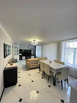 Kirayə verilir 2 otaqlı həyət evi 70 m²
