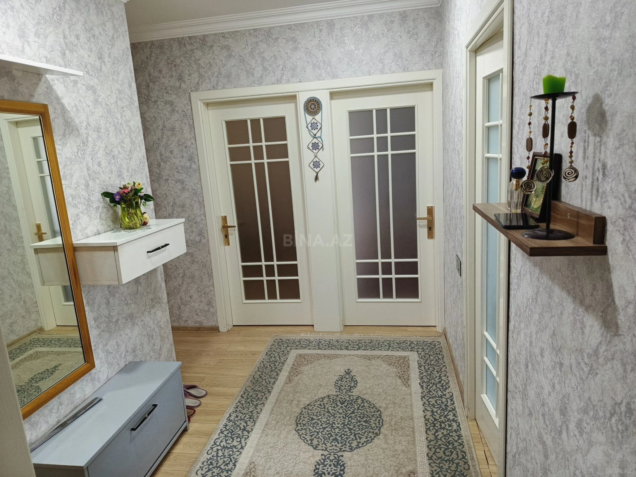 Satılır 4 otaqlı mənzil 110 m²
