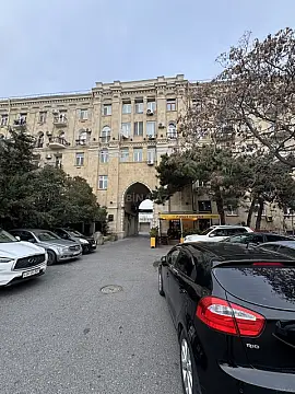 Satılır 3 otaqlı mənzil 75 m²