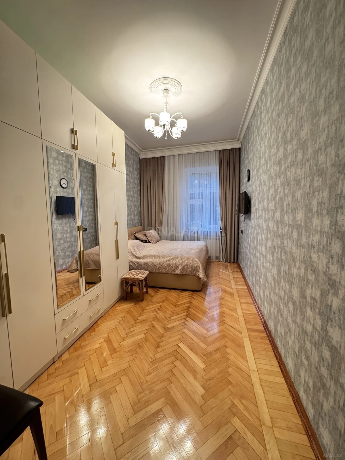 Satılır 3 otaqlı mənzil 75 m²