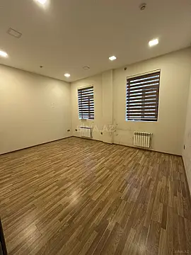 Kirayə verilir 11 otaqlı ofis 600 m²