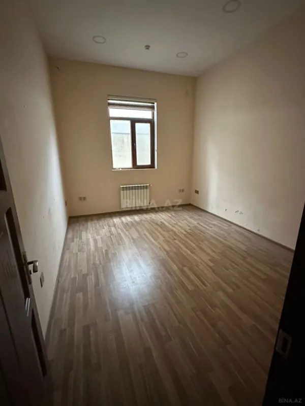 Kirayə verilir 11 otaqlı ofis 600 m²