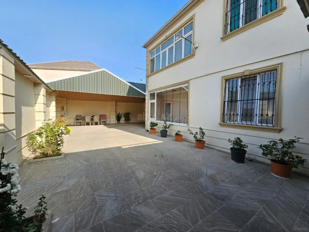 Satılır 4 otaqlı həyət evi 130 m²