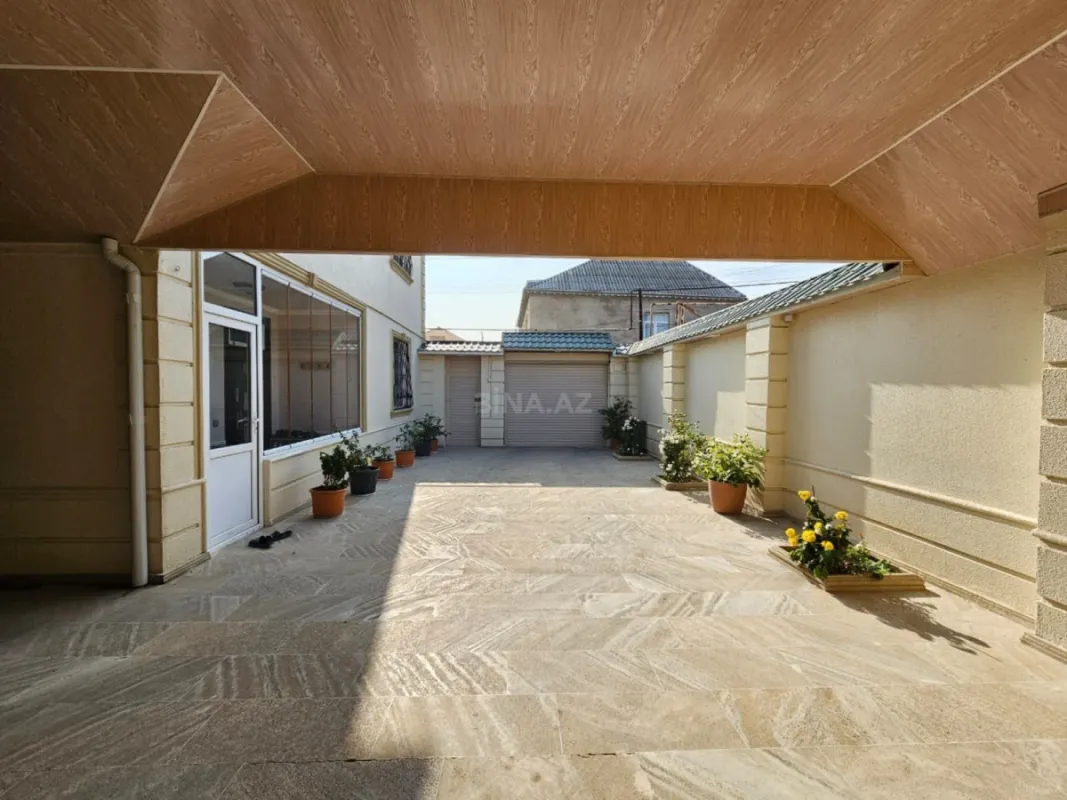 Satılır 4 otaqlı həyət evi 130 m²