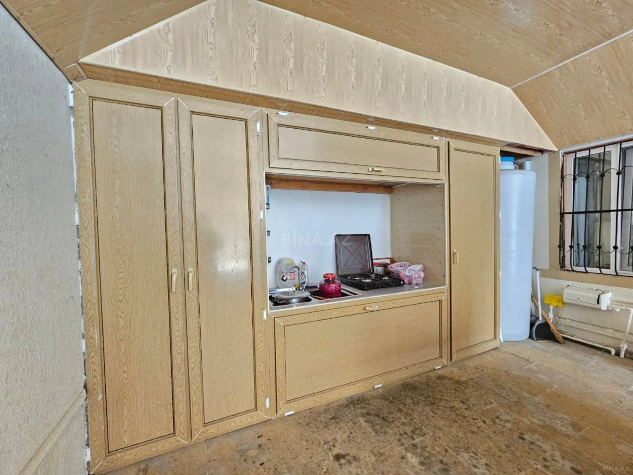 Satılır 4 otaqlı həyət evi 130 m²