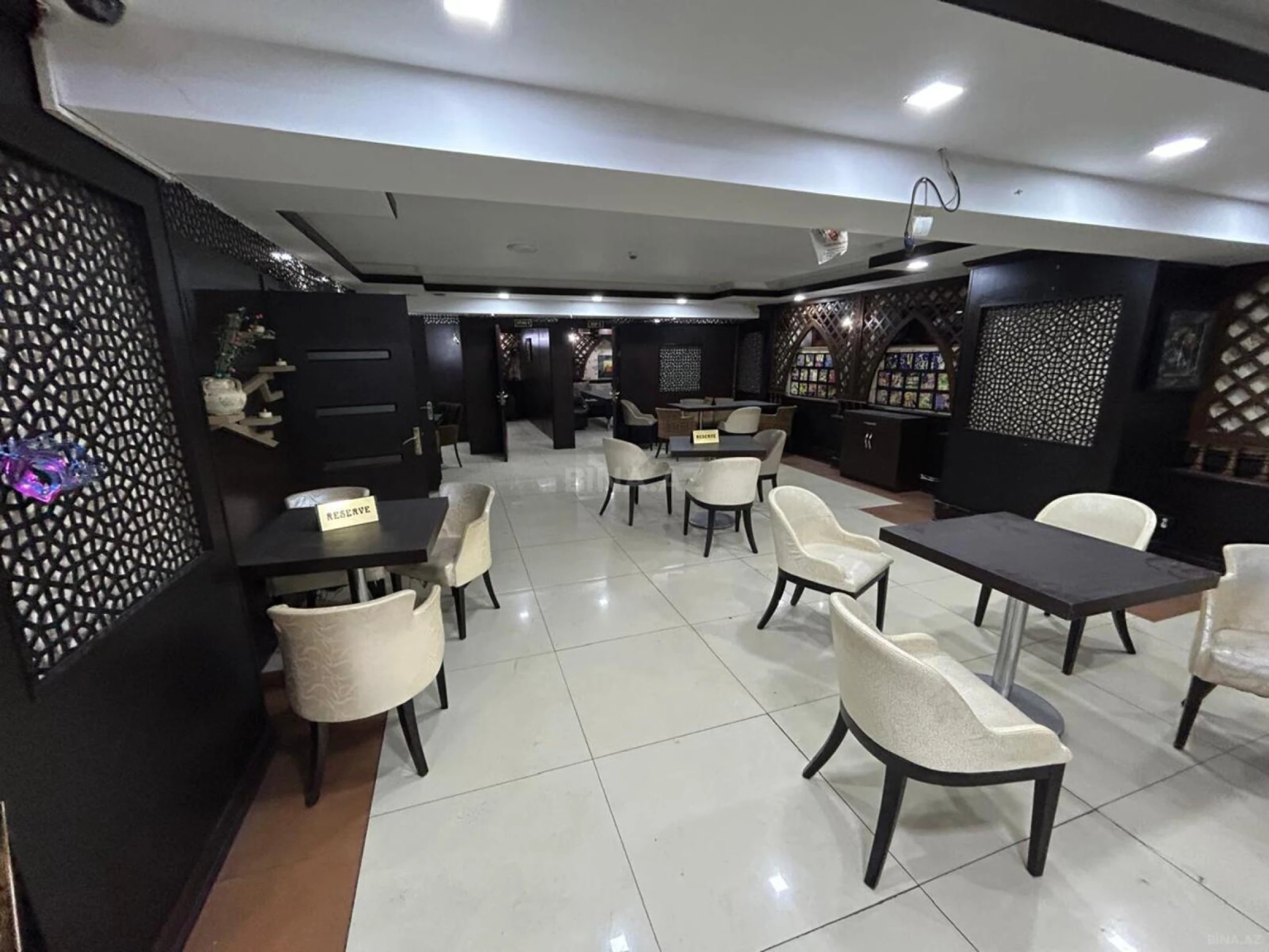 Satılır obyekt 275 m²