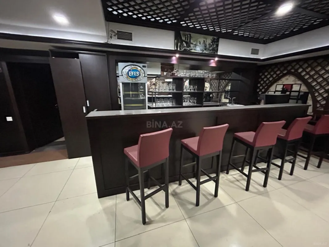 Satılır obyekt 275 m²