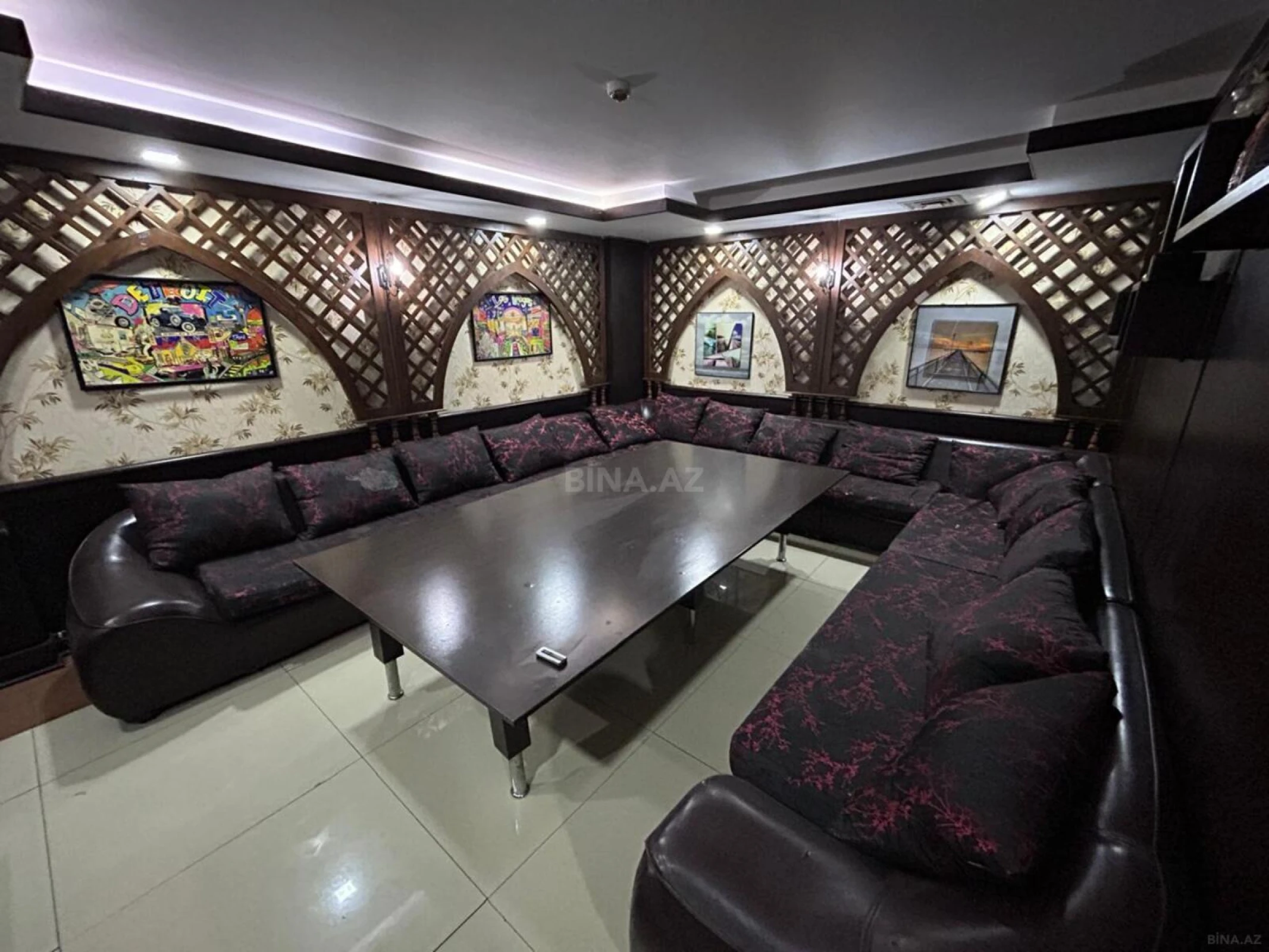 Satılır obyekt 275 m²