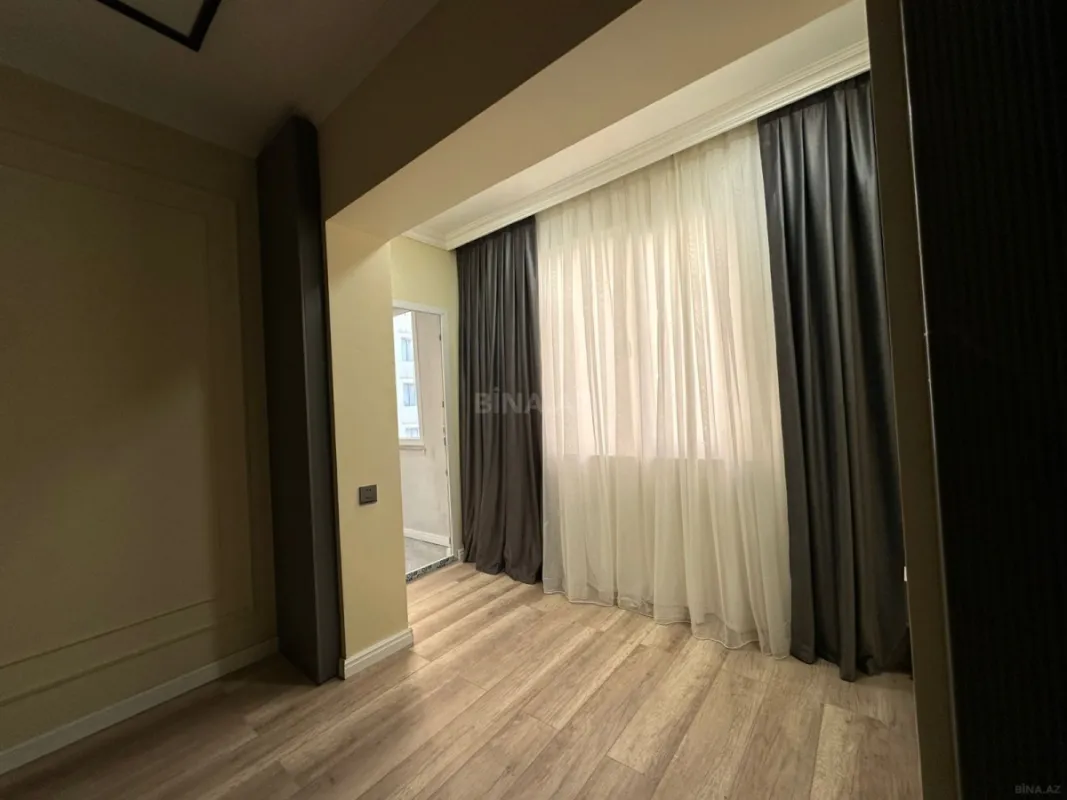 Satılır 3 otaqlı mənzil 77 m²