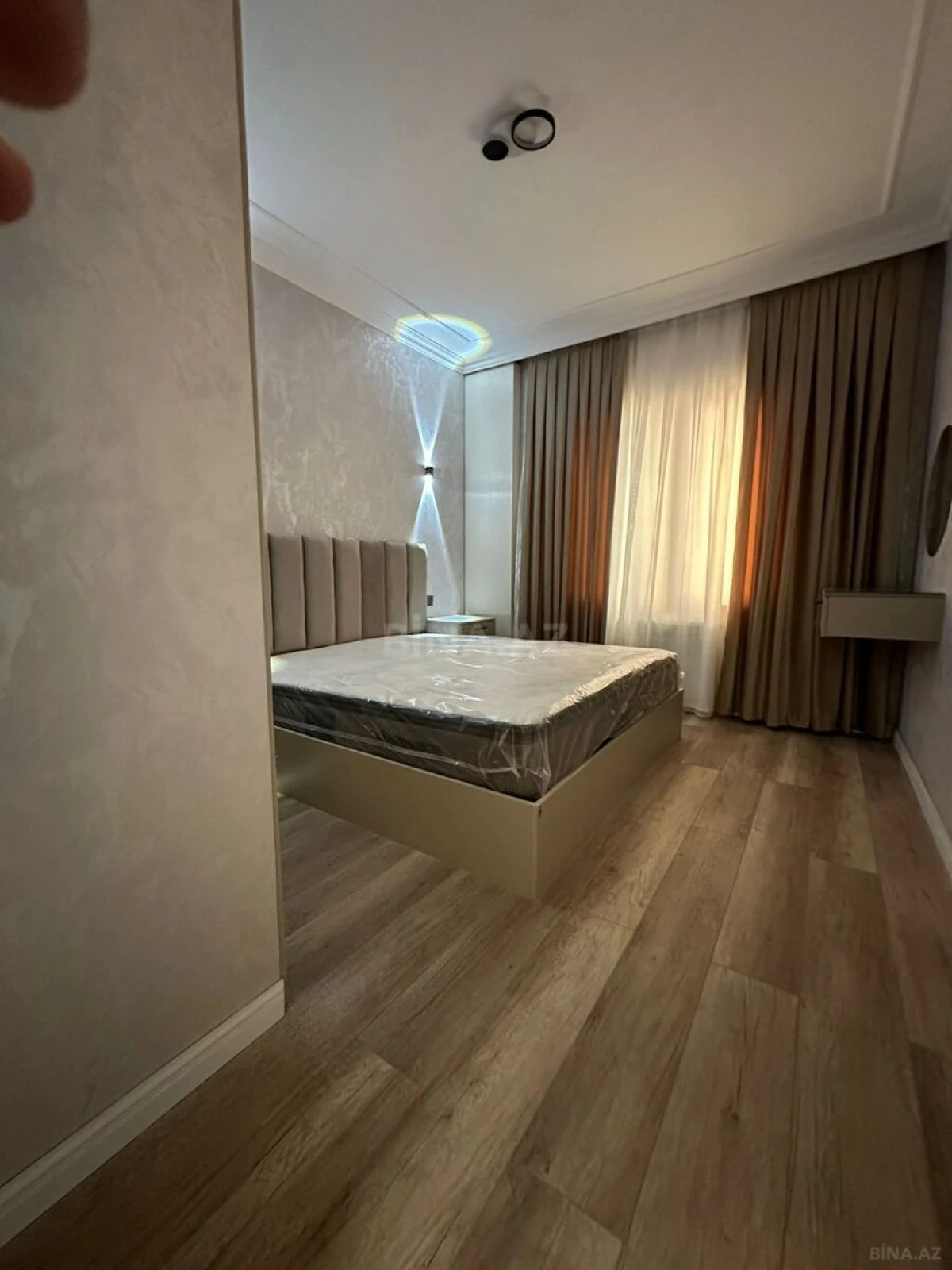 Satılır 3 otaqlı mənzil 77 m²