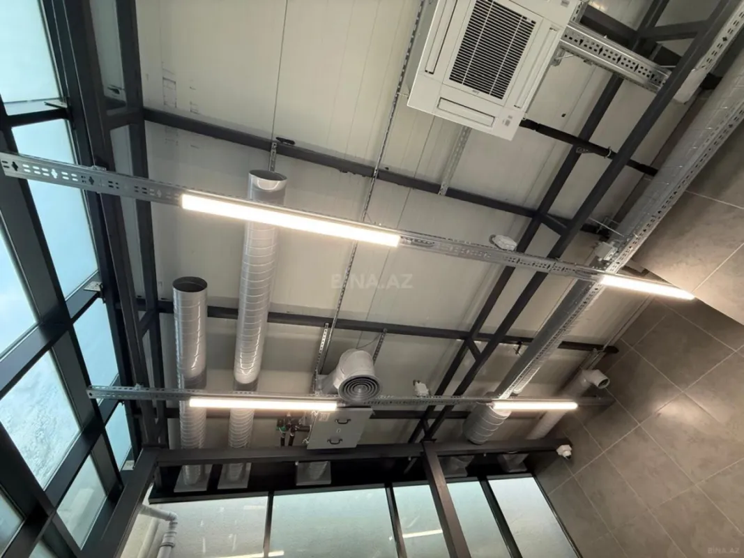 Kirayə verilir obyekt 300 m²