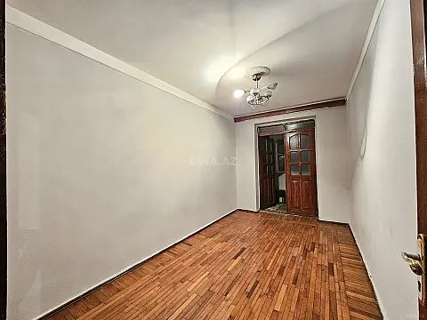 Satılır 3 otaqlı mənzil 90 m²