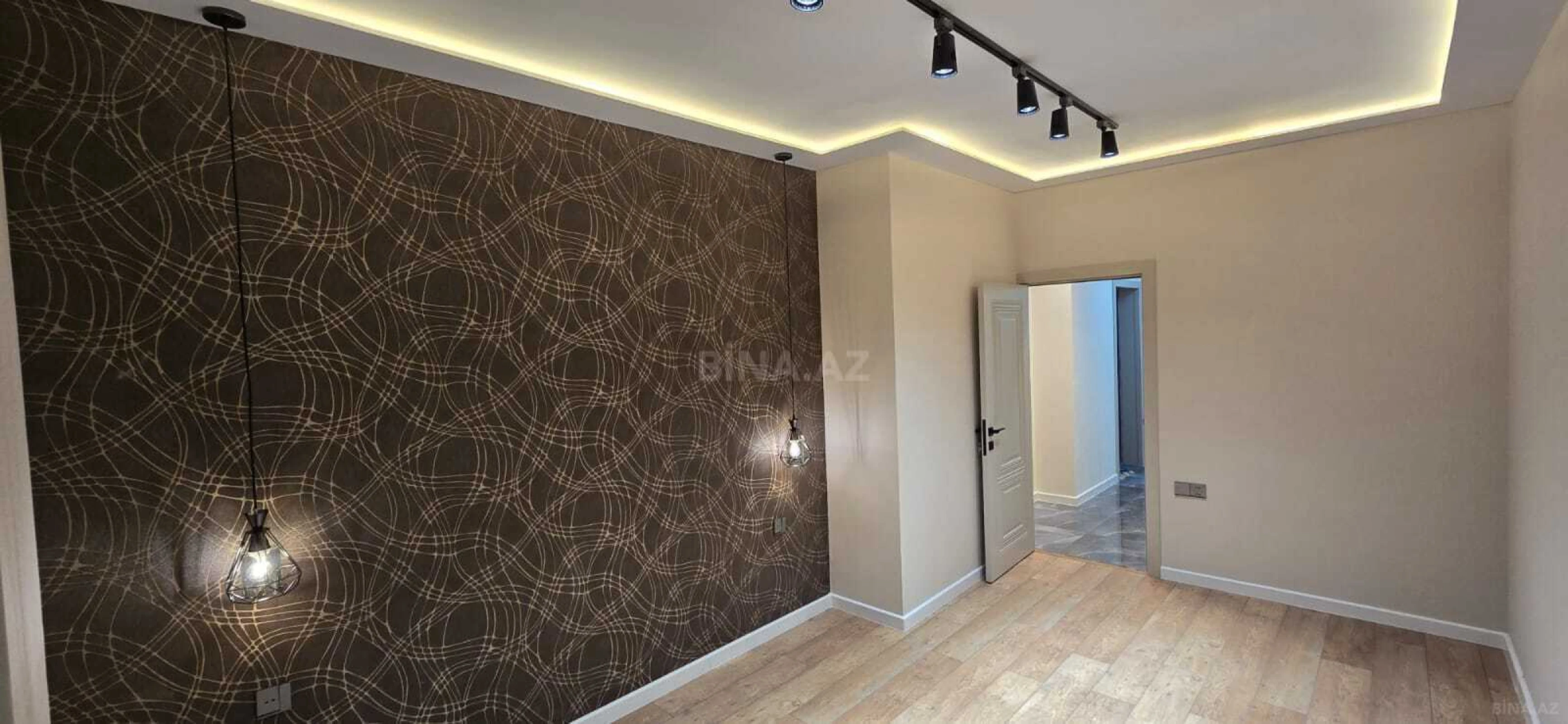 Satılır 3 otaqlı mənzil 100 m²