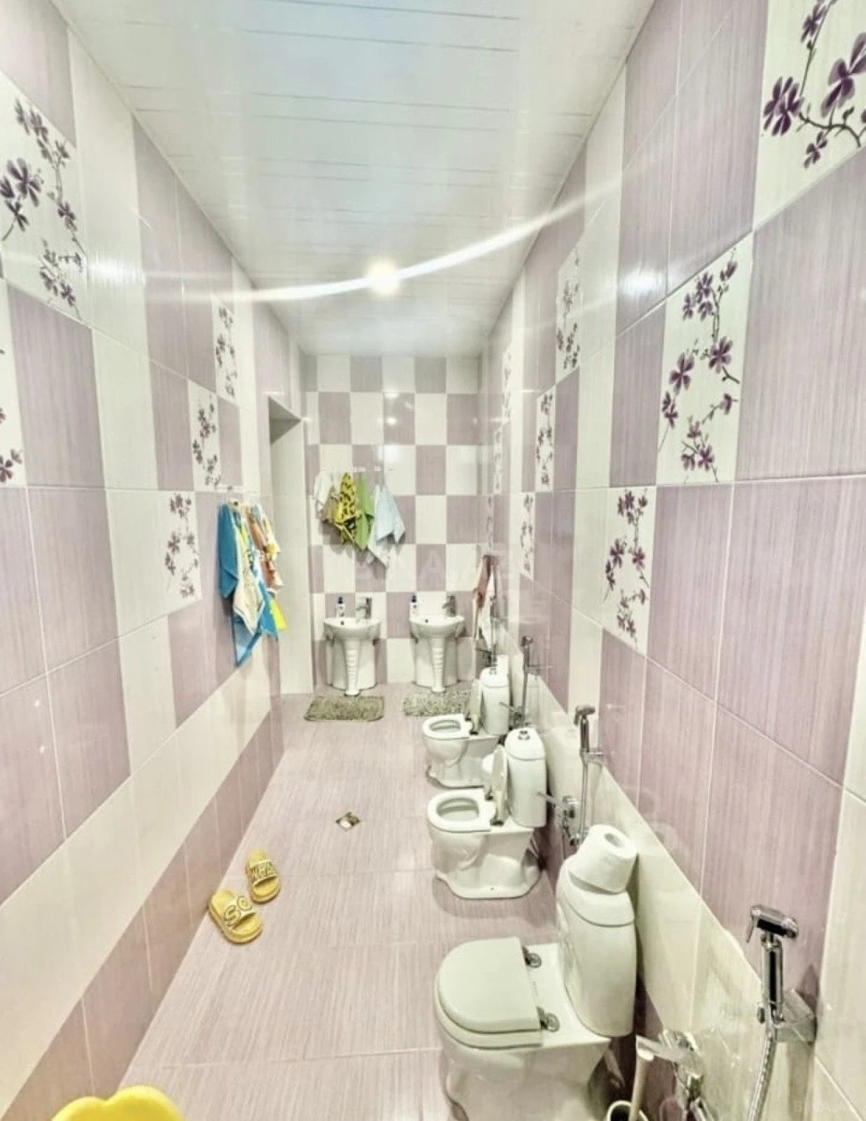 Satılır obyekt 450 m²