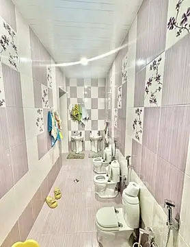 Satılır obyekt 450 m²