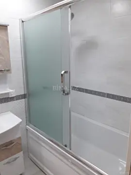 Kirayə verilir 2 otaqlı mənzil 110 m²