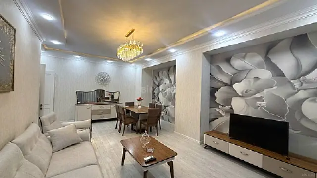 Satılır 3 otaqlı mənzil 147 m²