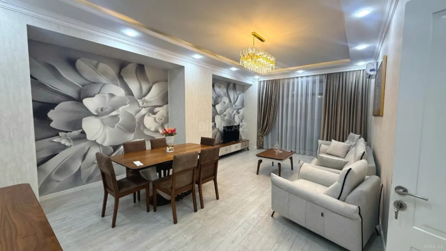 Satılır 3 otaqlı mənzil 147 m²