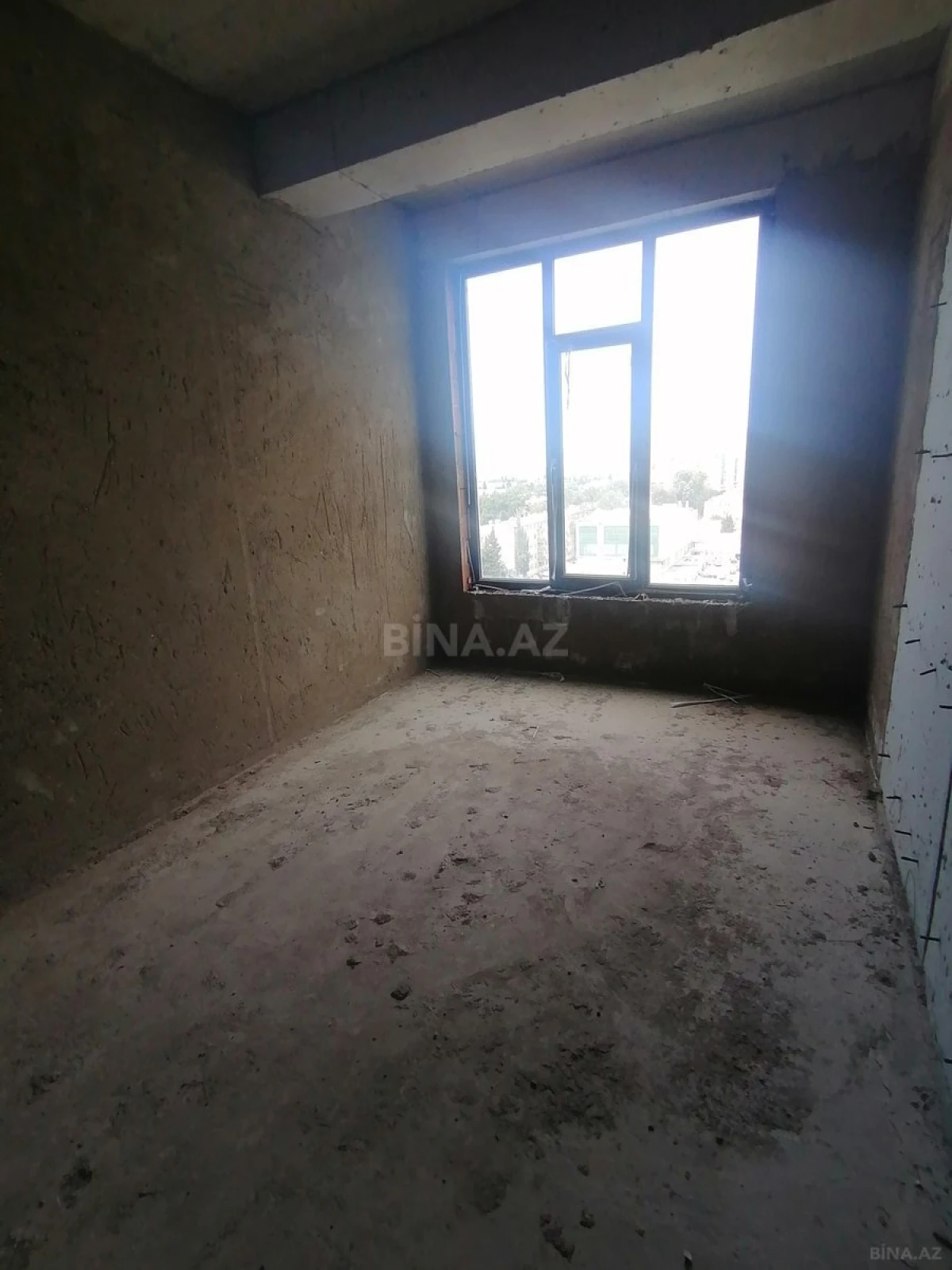 Satılır 3 otaqlı mənzil 99 m²