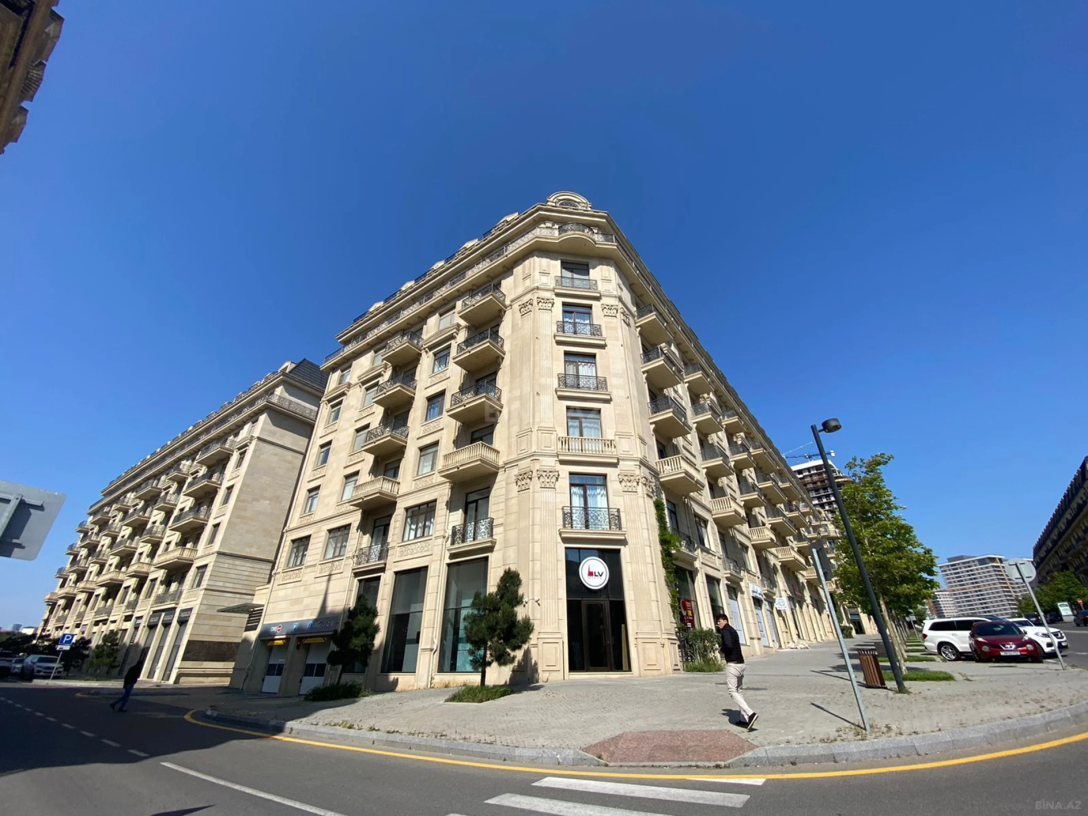 Satılır 2 otaqlı mənzil 94 m²