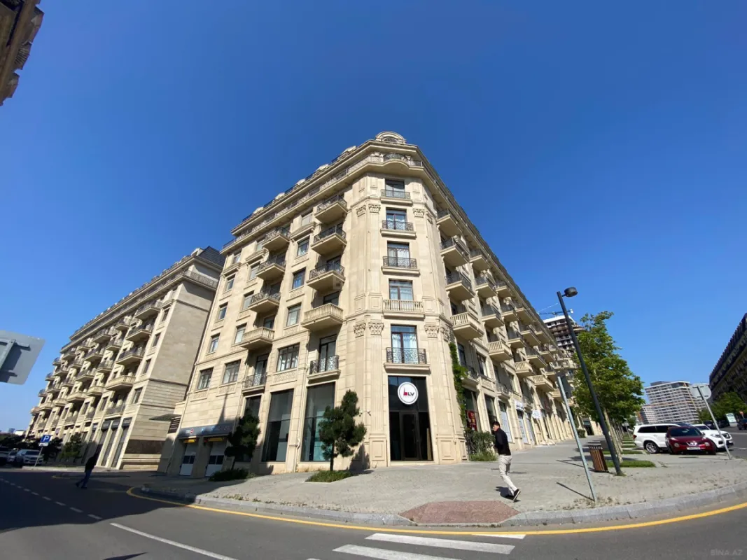 Satılır 2 otaqlı mənzil 94 m²