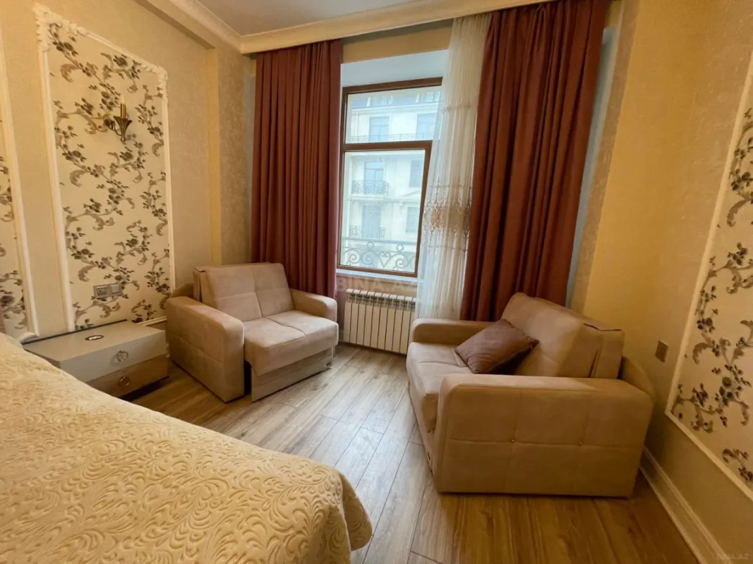 Satılır 2 otaqlı mənzil 94 m²