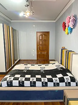 Satılır 3 otaqlı mənzil 118 m²