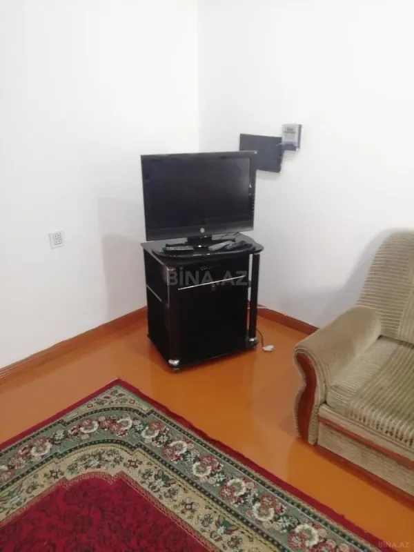 Kirayə verilir 2 otaqlı mənzil 70 m²