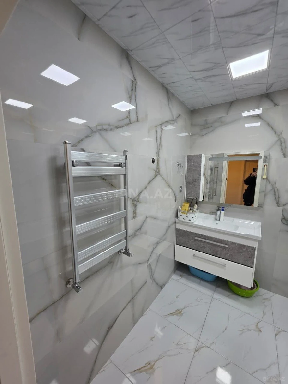 Kirayə verilir 3 otaqlı mənzil 125 m²