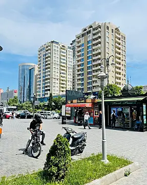Kirayə verilir 3 otaqlı mənzil 125 m² — Bakı, Xətai 3 otaq 125.00 m²