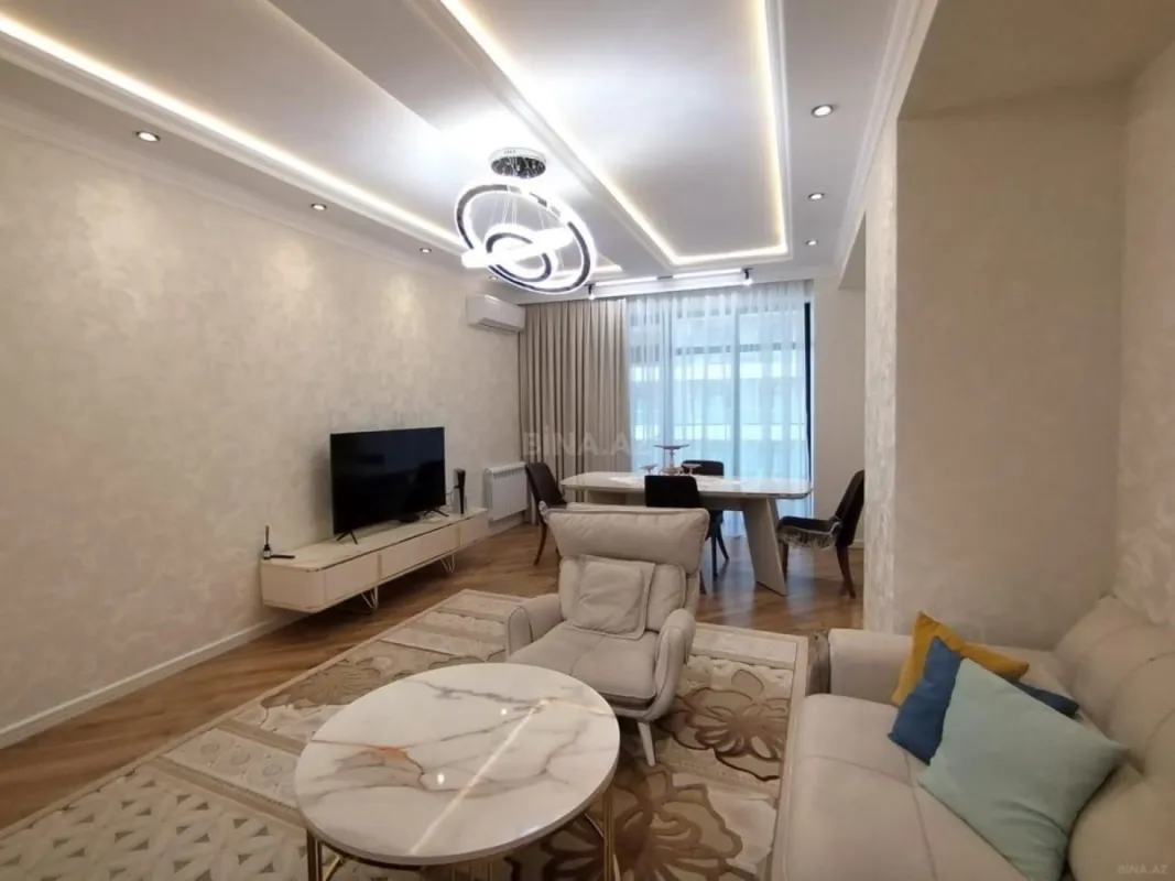 Satılır 3 otaqlı mənzil 150 m²
