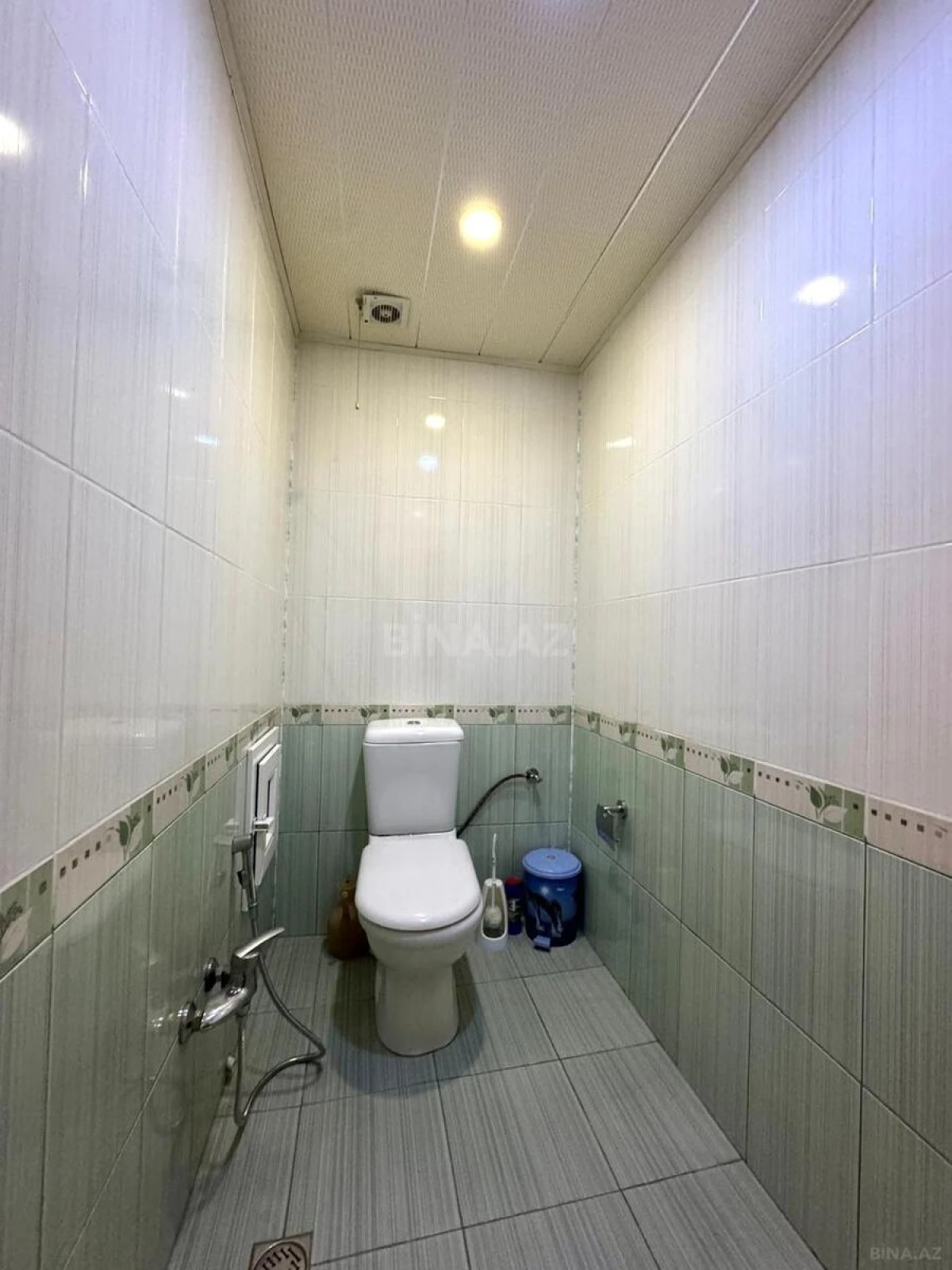 Satılır 3 otaqlı mənzil 122 m²