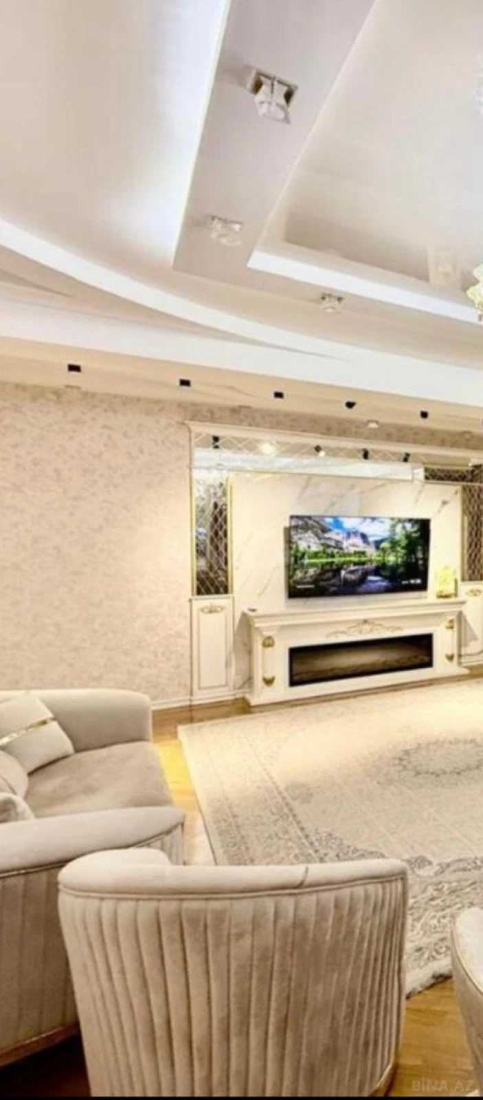 Satılır 3 otaqlı mənzil 150 m²